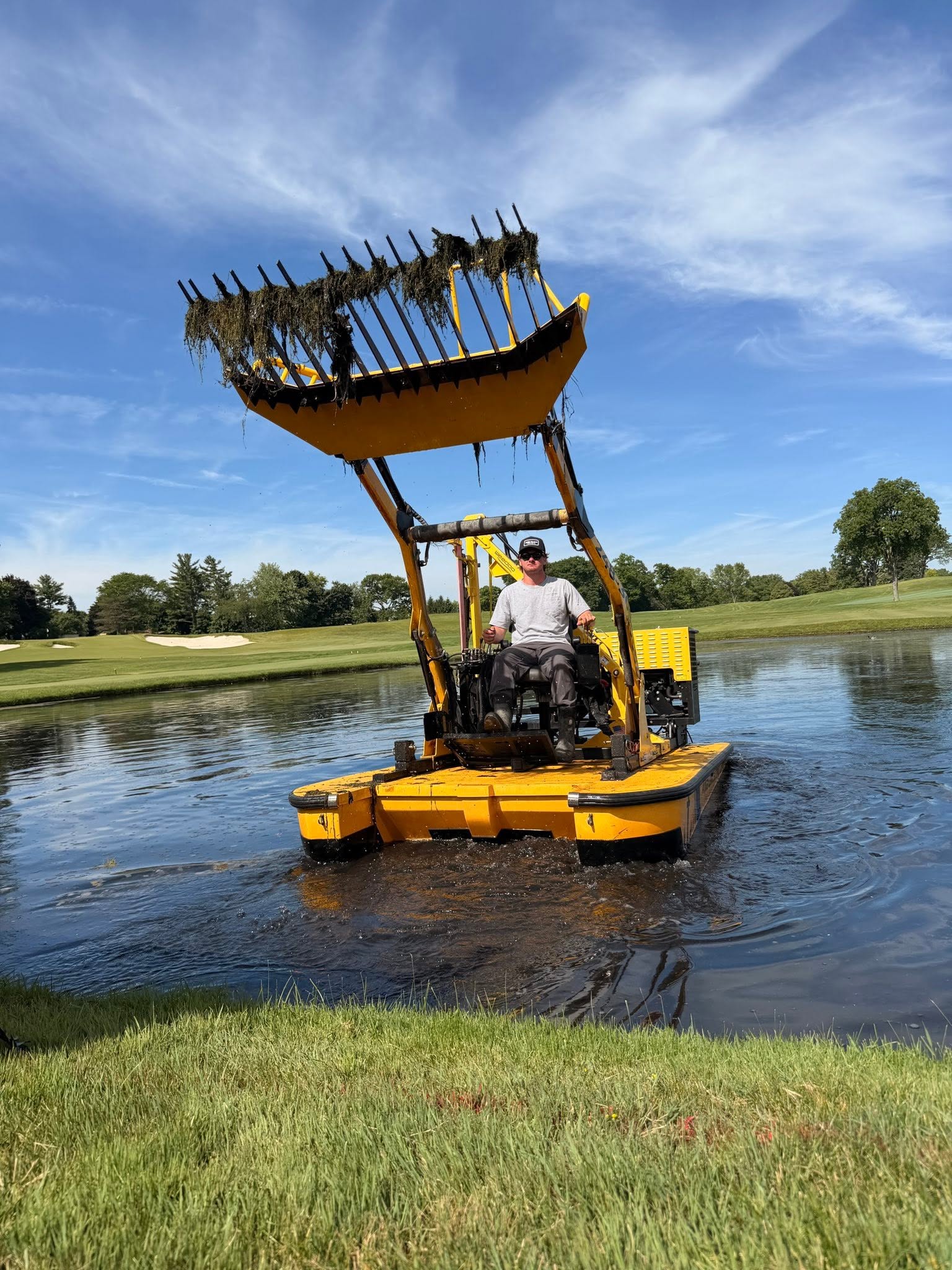 Lake Weed Cutting & Harvesting project photo 3